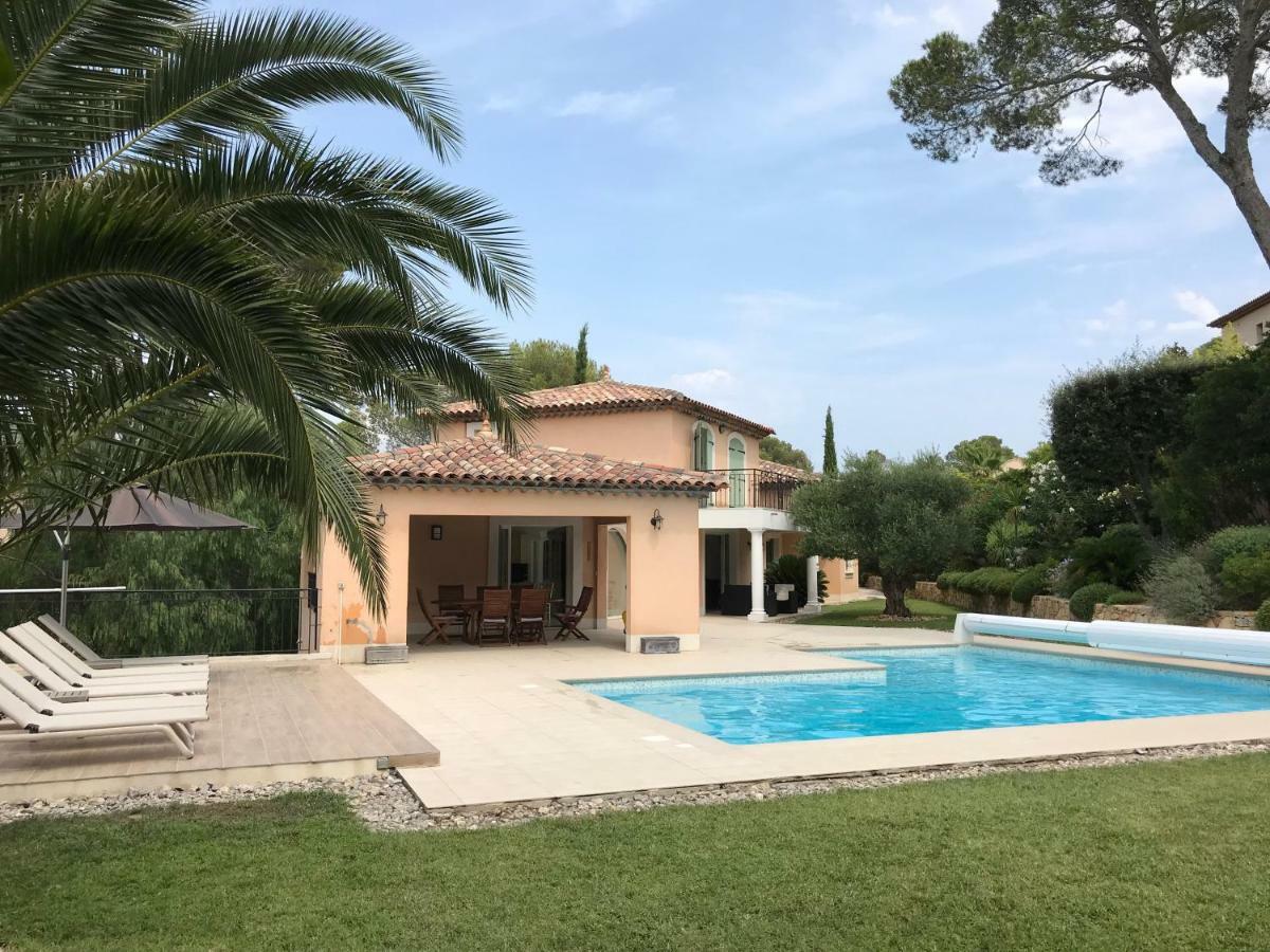 Belle villa à Saint Raphaël dans clos privé Extérieur photo