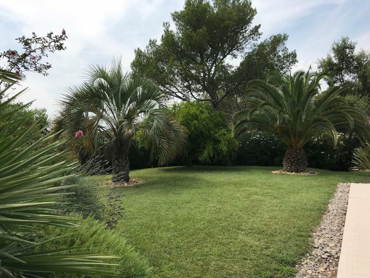 Belle villa à Saint Raphaël dans clos privé Extérieur photo