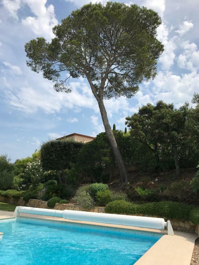 Belle villa à Saint Raphaël dans clos privé Extérieur photo