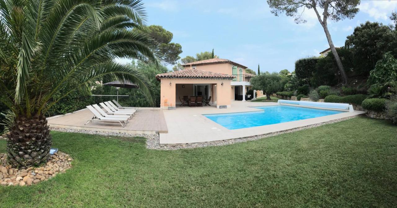 Belle villa à Saint Raphaël dans clos privé Extérieur photo